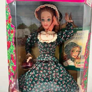 NIB!!! 1995 Dolls of the World, Special Edition, Pioneer Barbie!